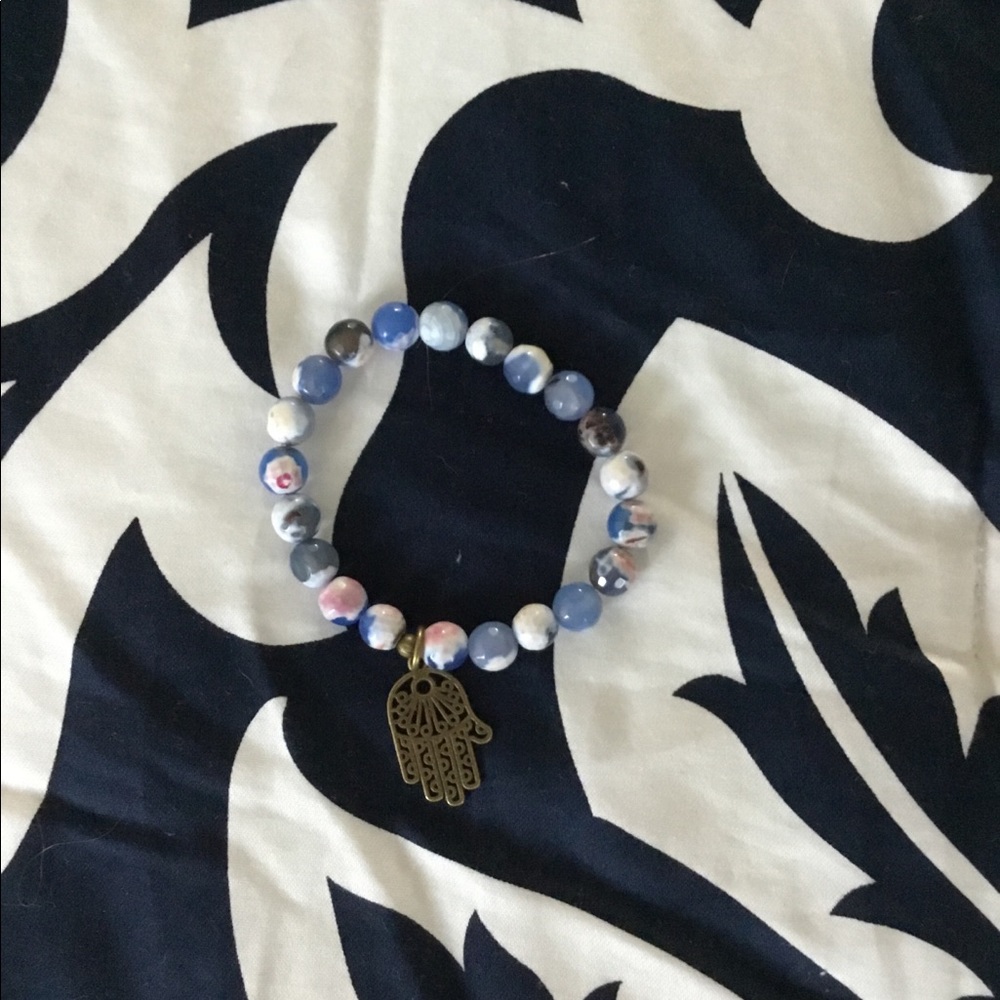 Beautiful Bracelets - Picture 7 of 8